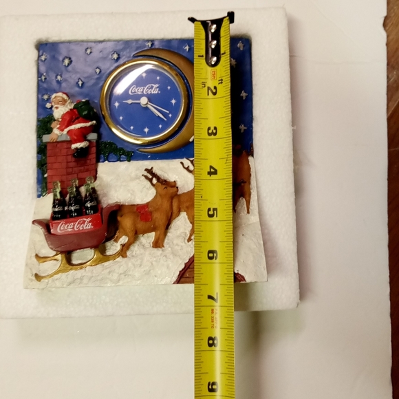 Vintage 1998 Coca-cola Holiday Clock Collectible Christmas Figurines Ceramic - Picture 4 of 8